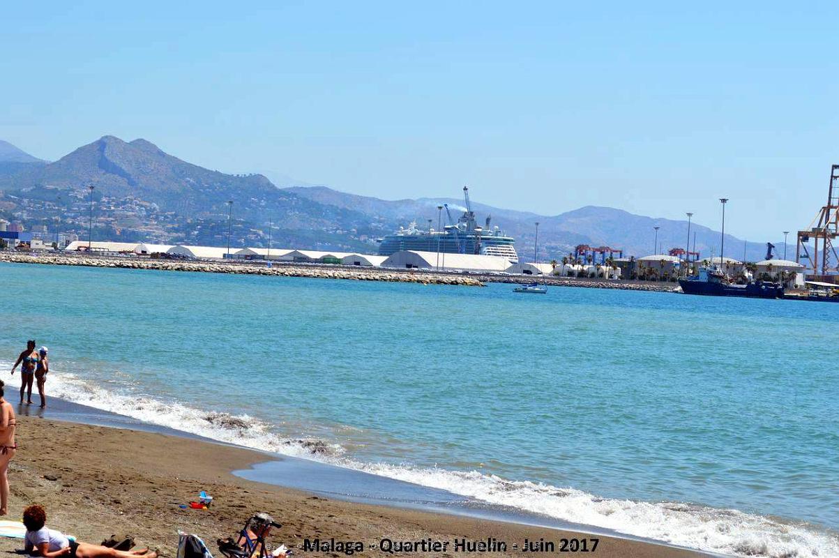 331- Malaga Huelin.JPG